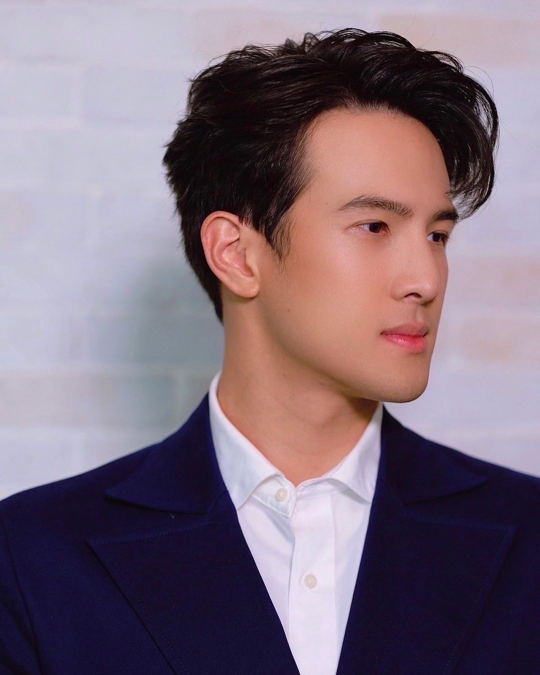 เจมส์ มาร์