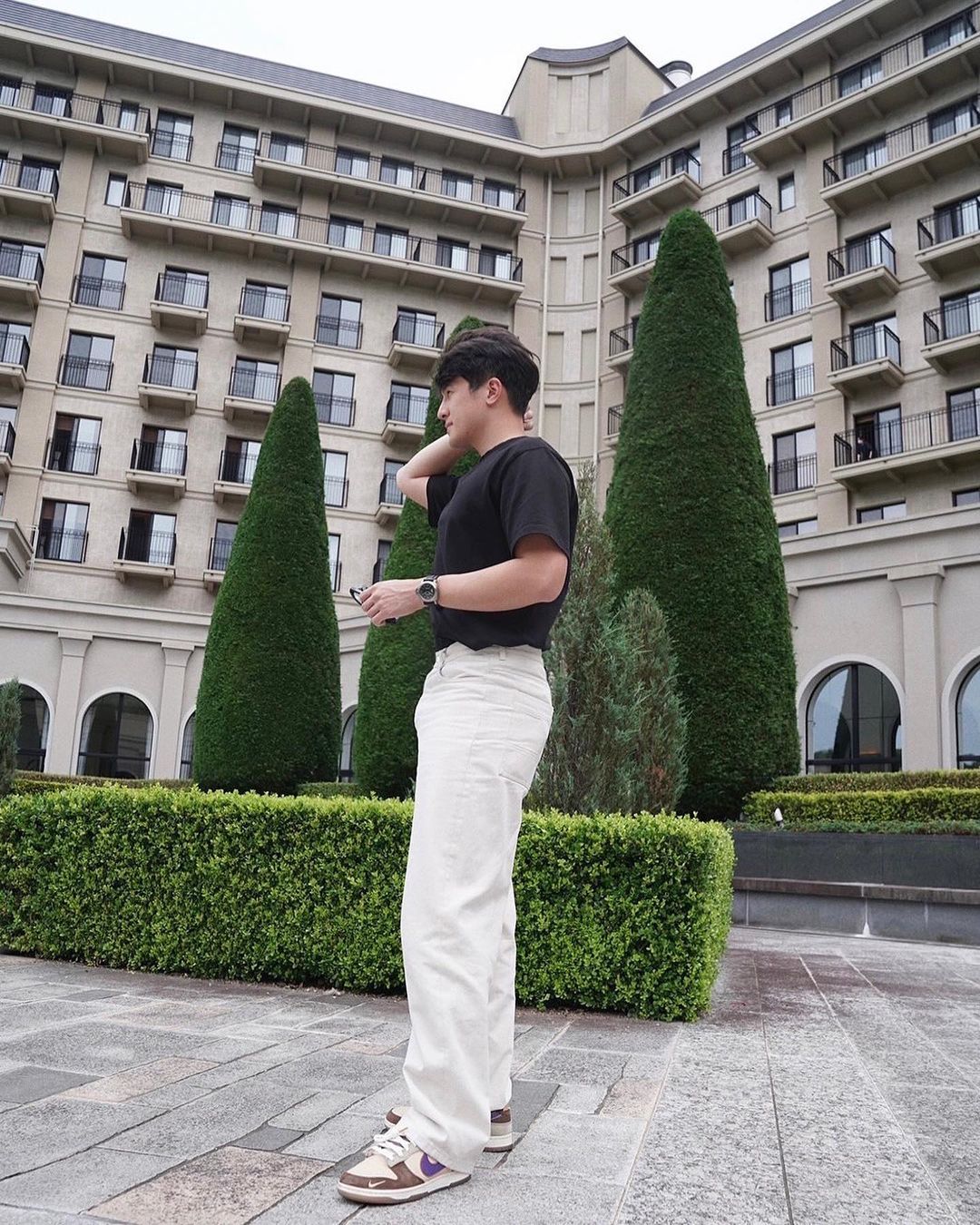 เจมส์ มาร์