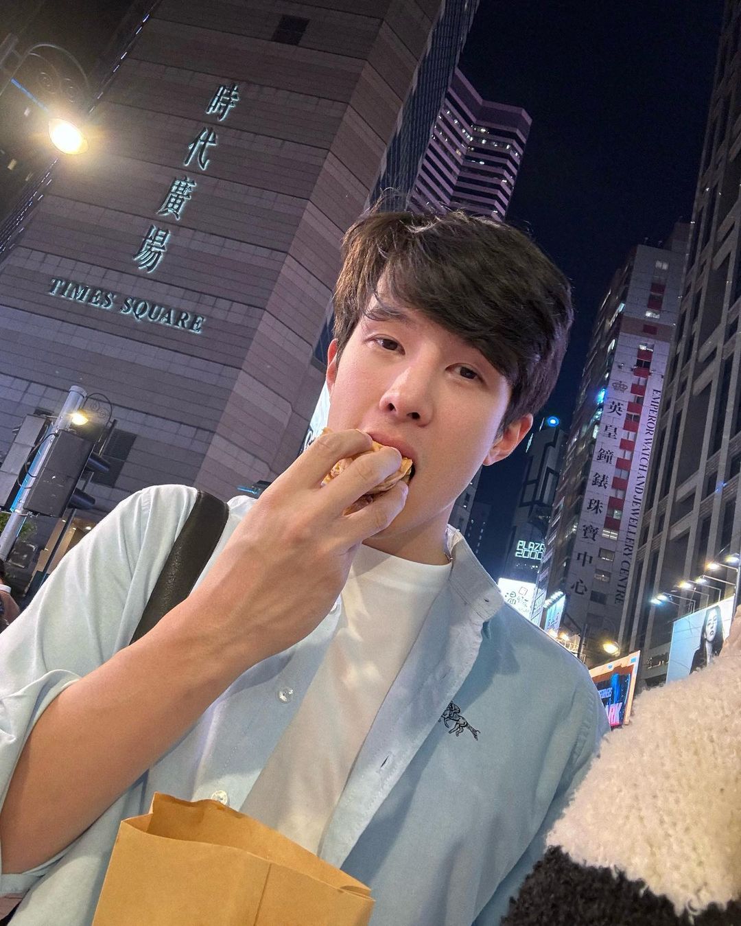 เจมส์ มาร์