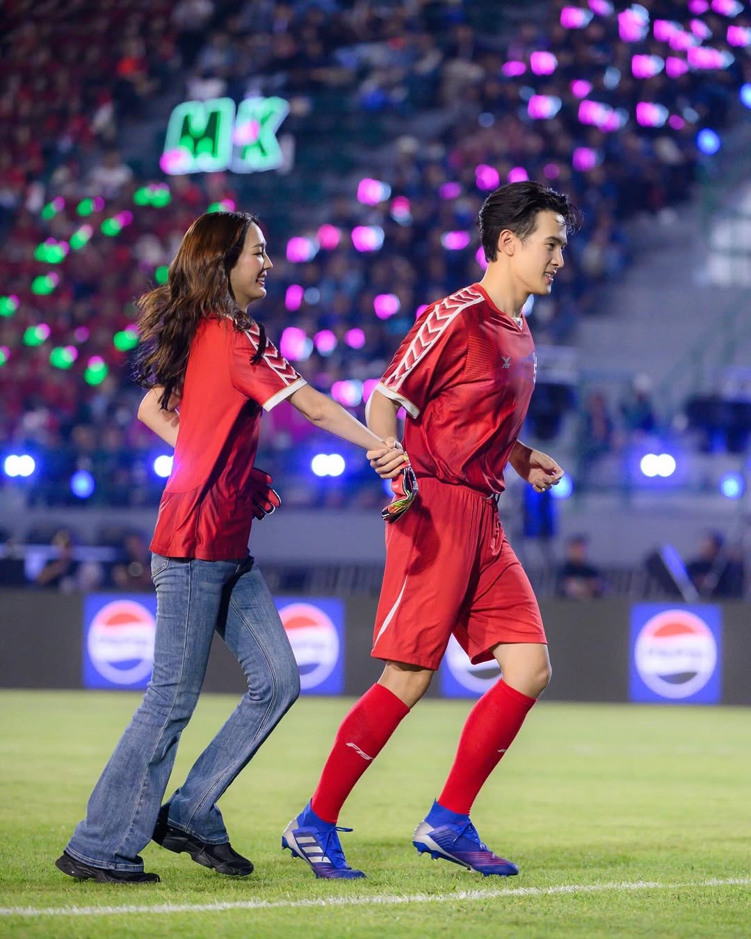 เจมส์ มาร์