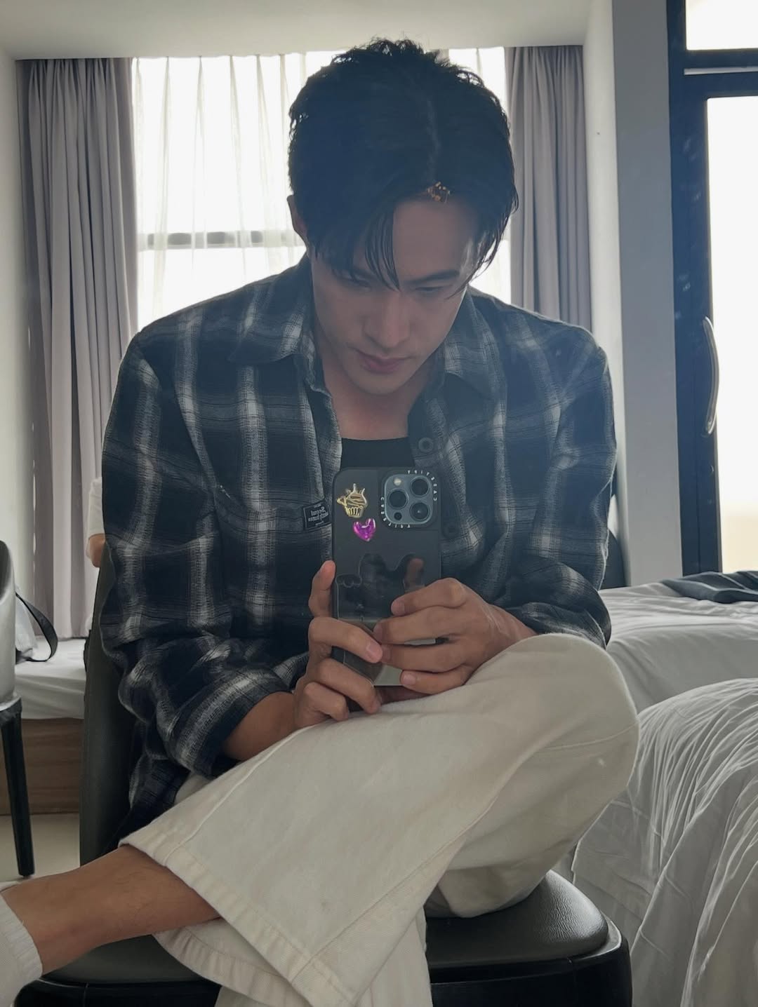 เจมส์ มาร์