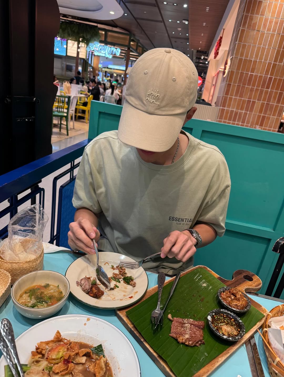 เจมส์ มาร์