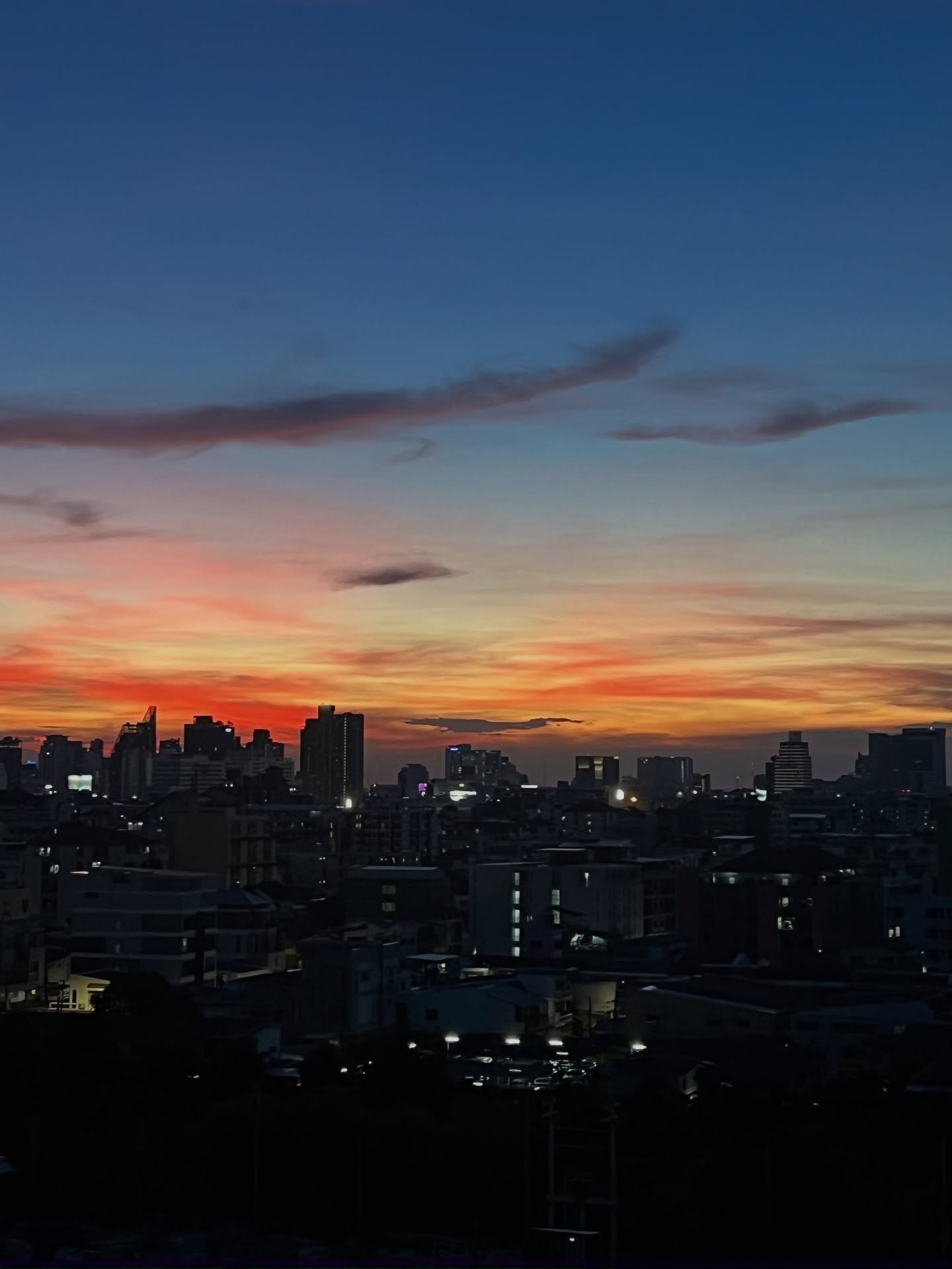 เจมส์ มาร์