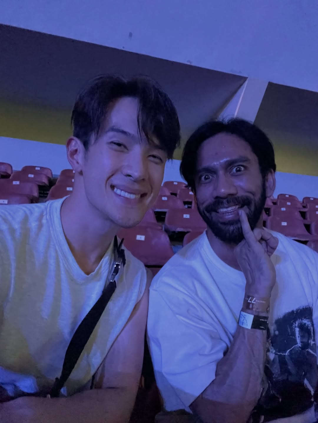 เจมส์ มาร์