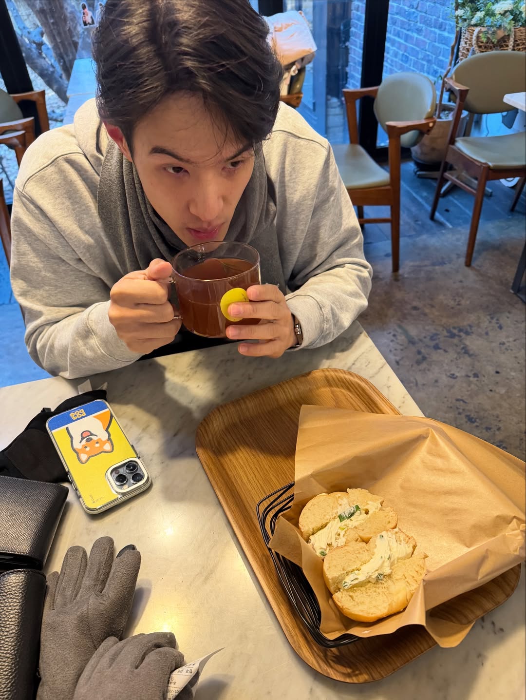 เจมส์ มาร์