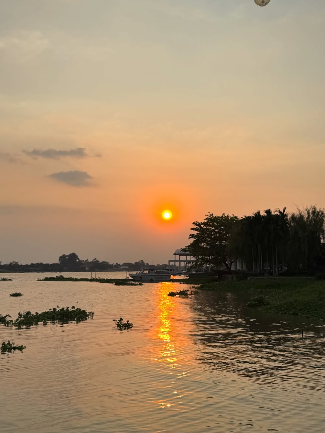 เจมส์ มาร์