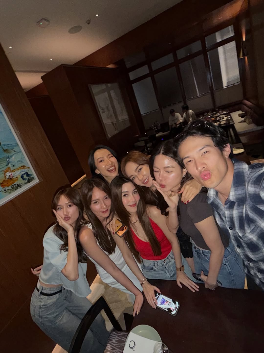 เจมส์ มาร์