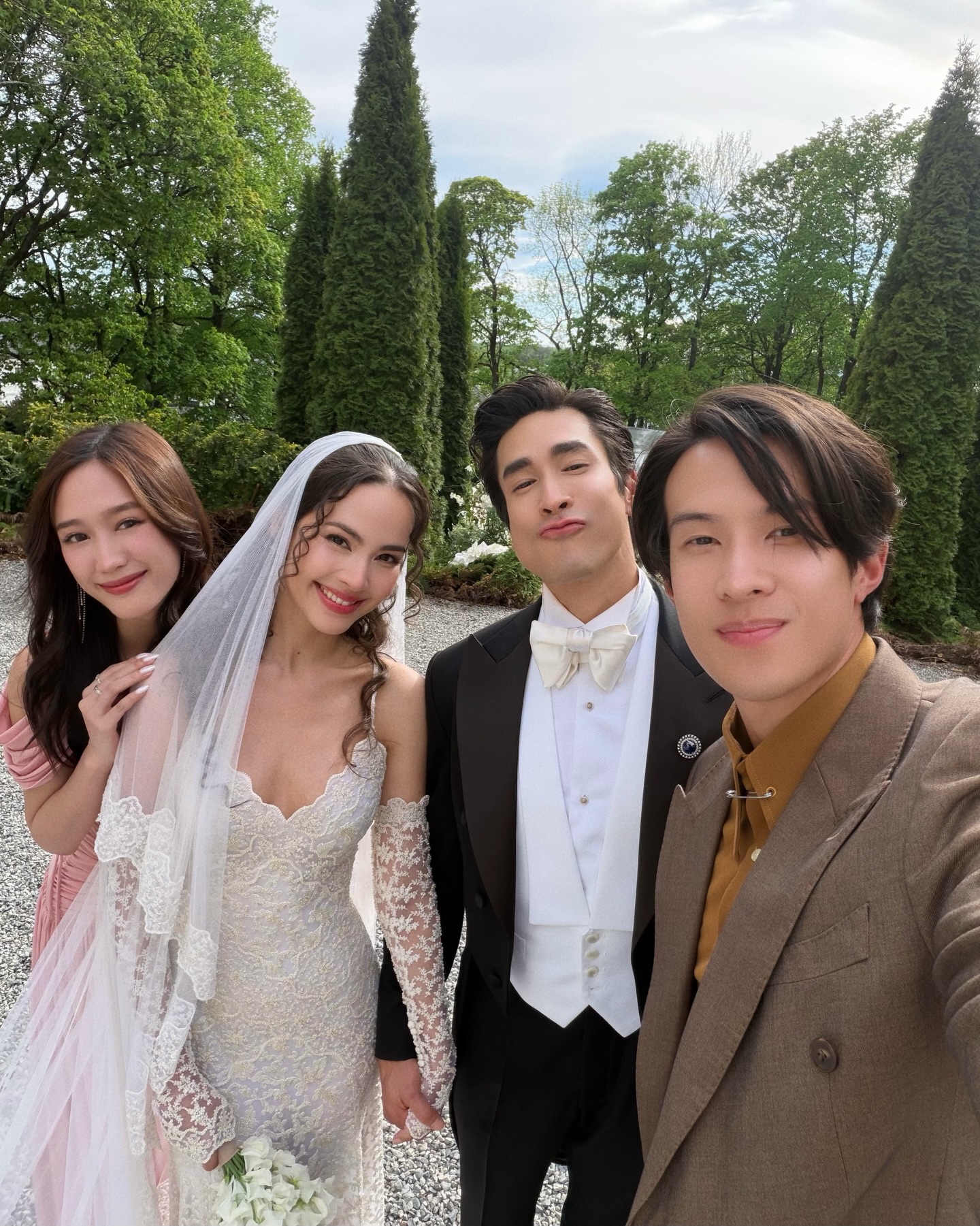 เจมส์ มาร์