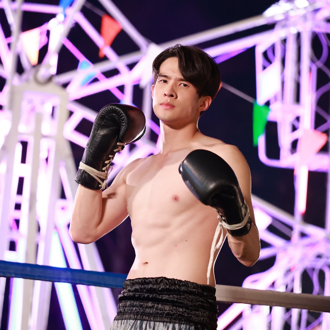 เจมส์ มาร์