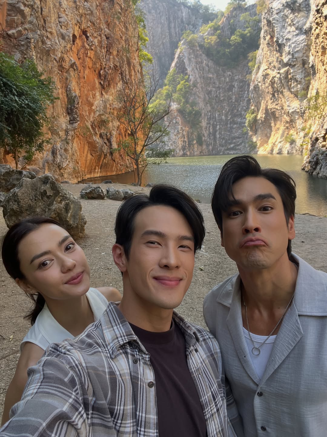 เจมส์ มาร์