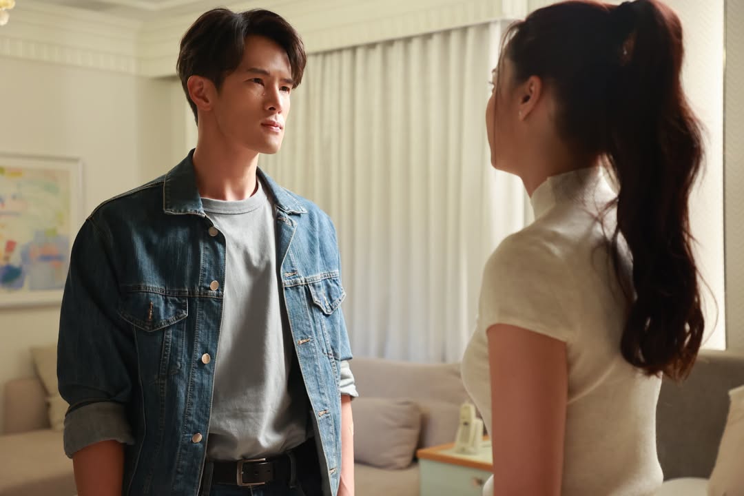 เจมส์ มาร์