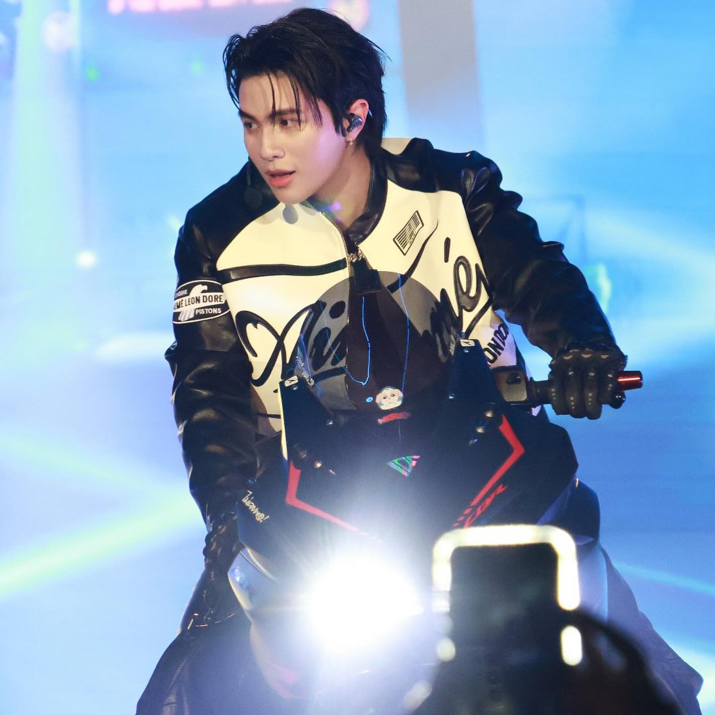 วิลเลี่ยม - จักรภัทร แก้วพันธุ์พงษ์