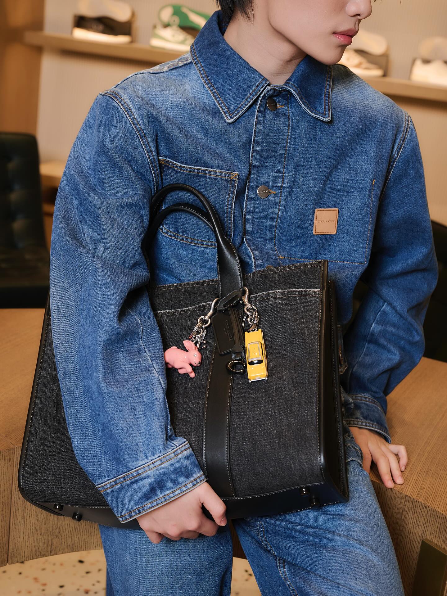 วิลเลี่ยม - จักรภัทร แก้วพันธุ์พงษ์