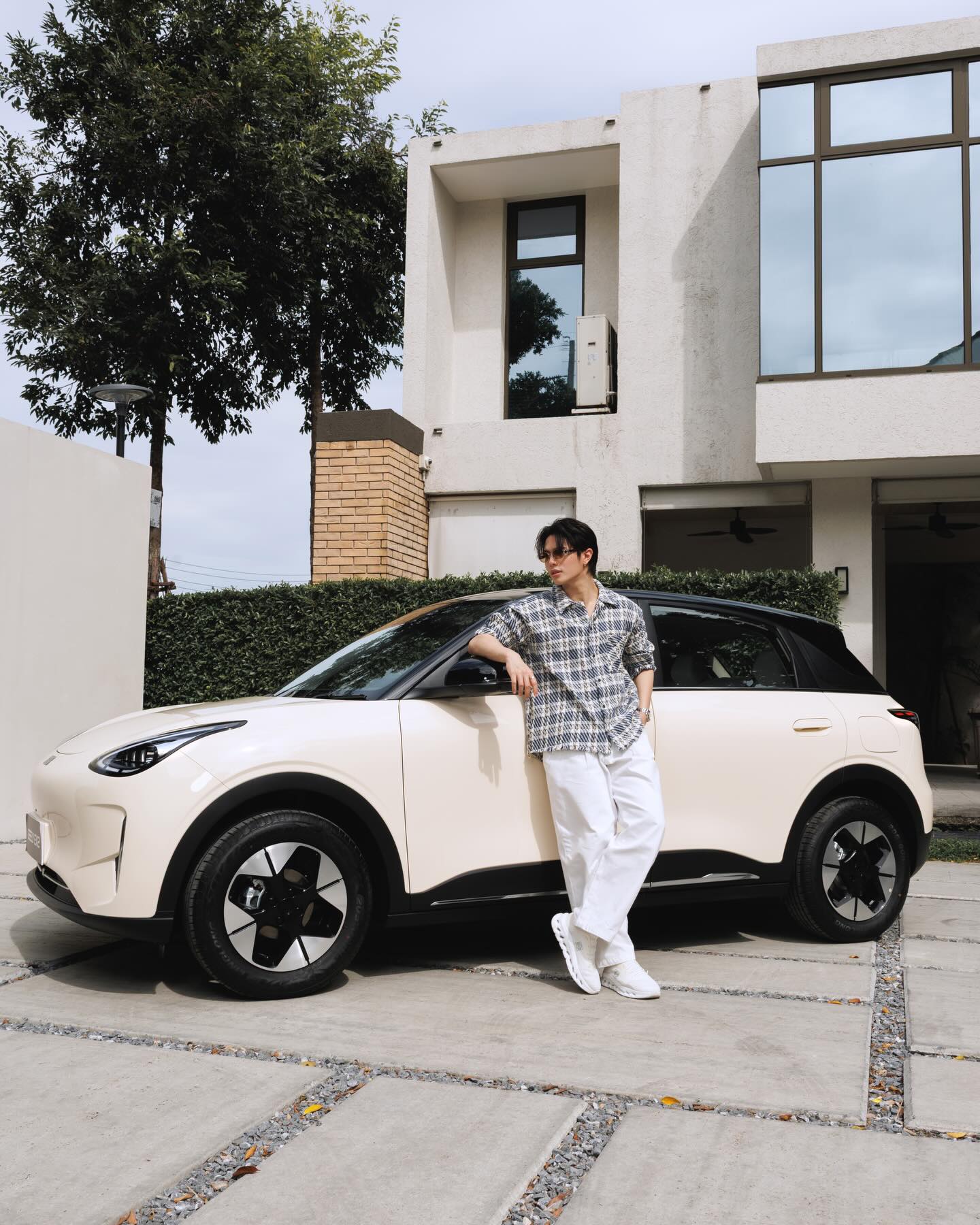 วิลเลี่ยม - จักรภัทร แก้วพันธุ์พงษ์