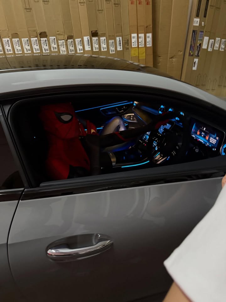 วิลเลี่ยม - จักรภัทร แก้วพันธุ์พงษ์