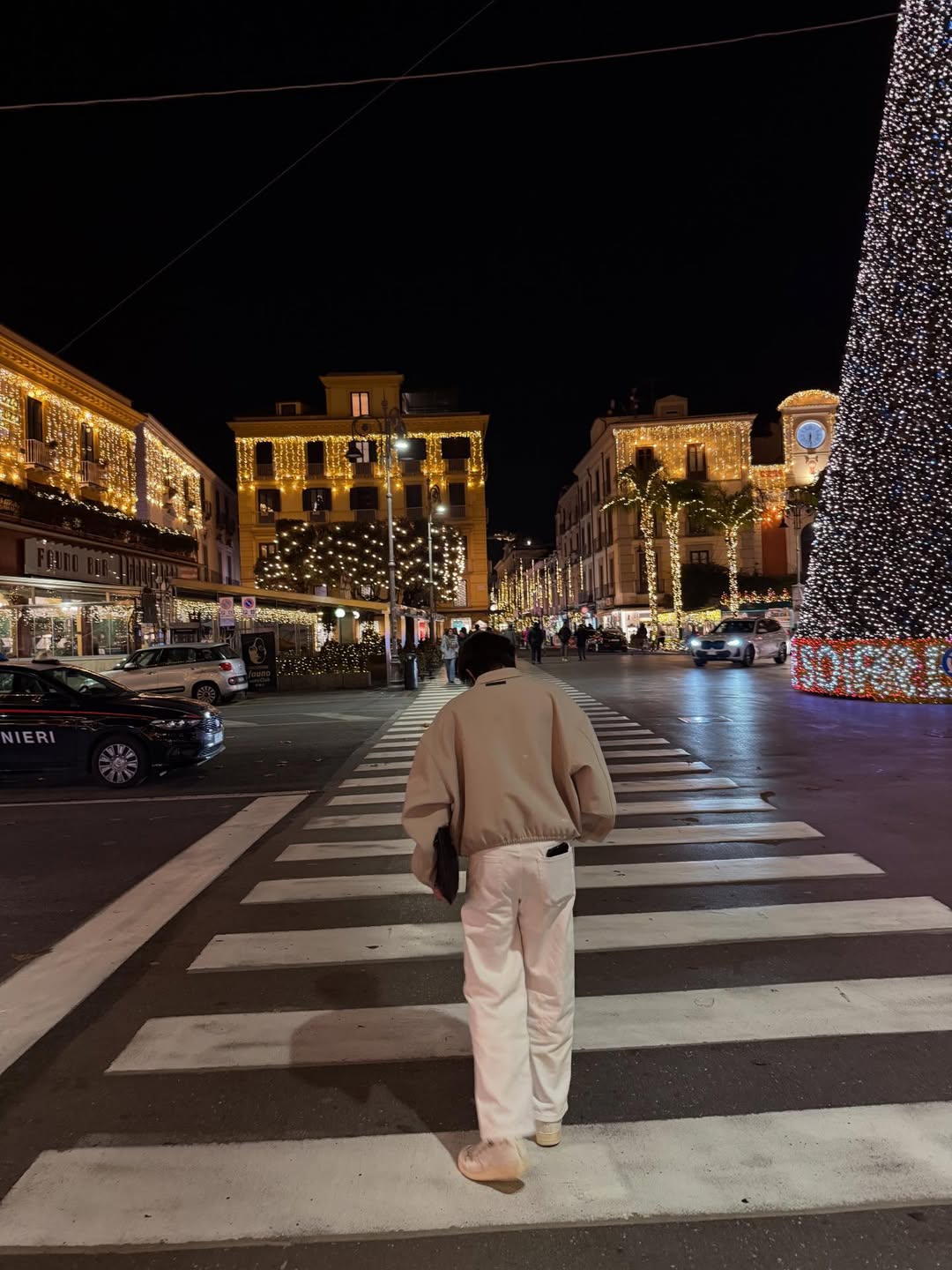 วิลเลี่ยม - จักรภัทร แก้วพันธุ์พงษ์