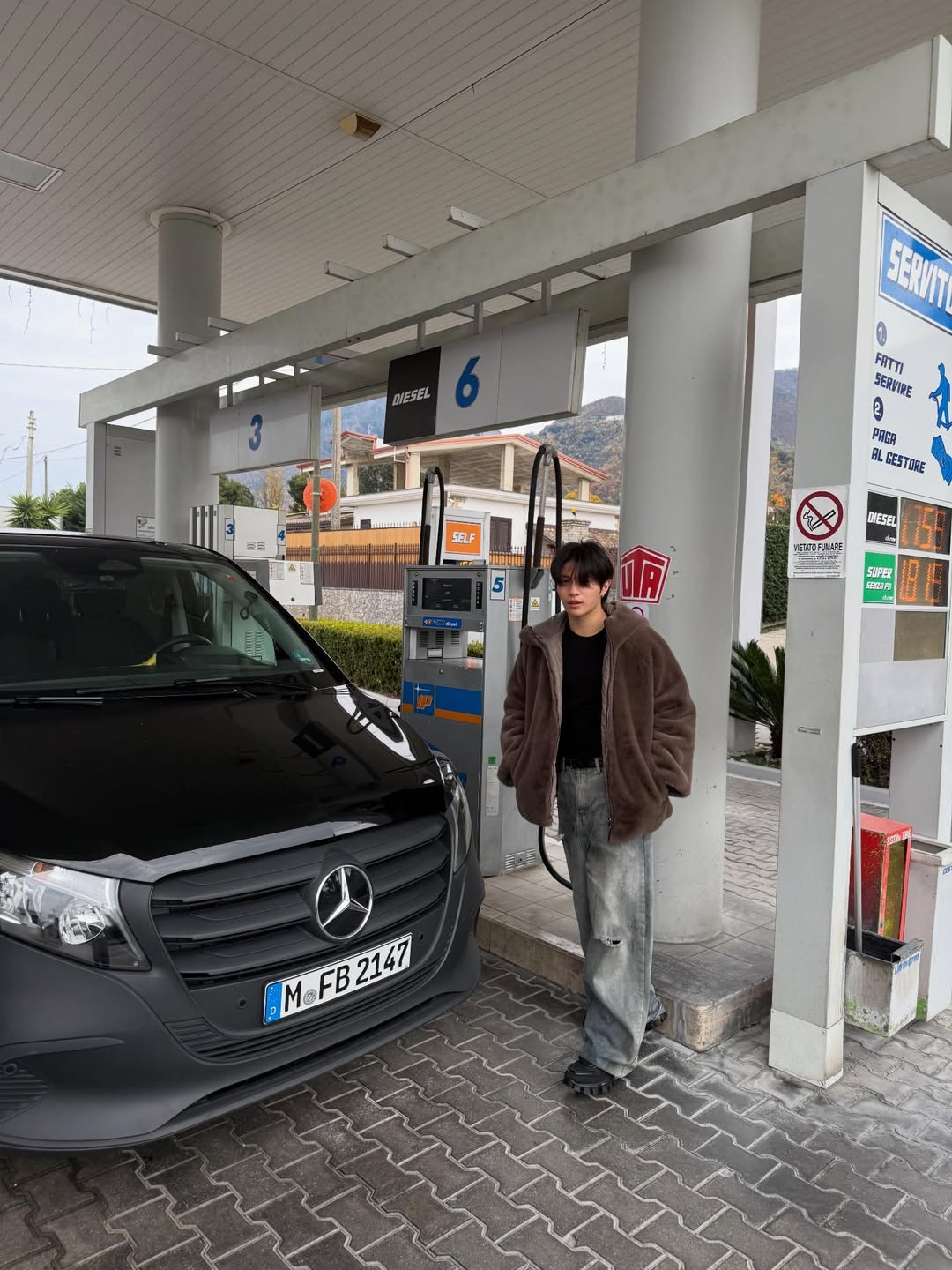 วิลเลี่ยม - จักรภัทร แก้วพันธุ์พงษ์