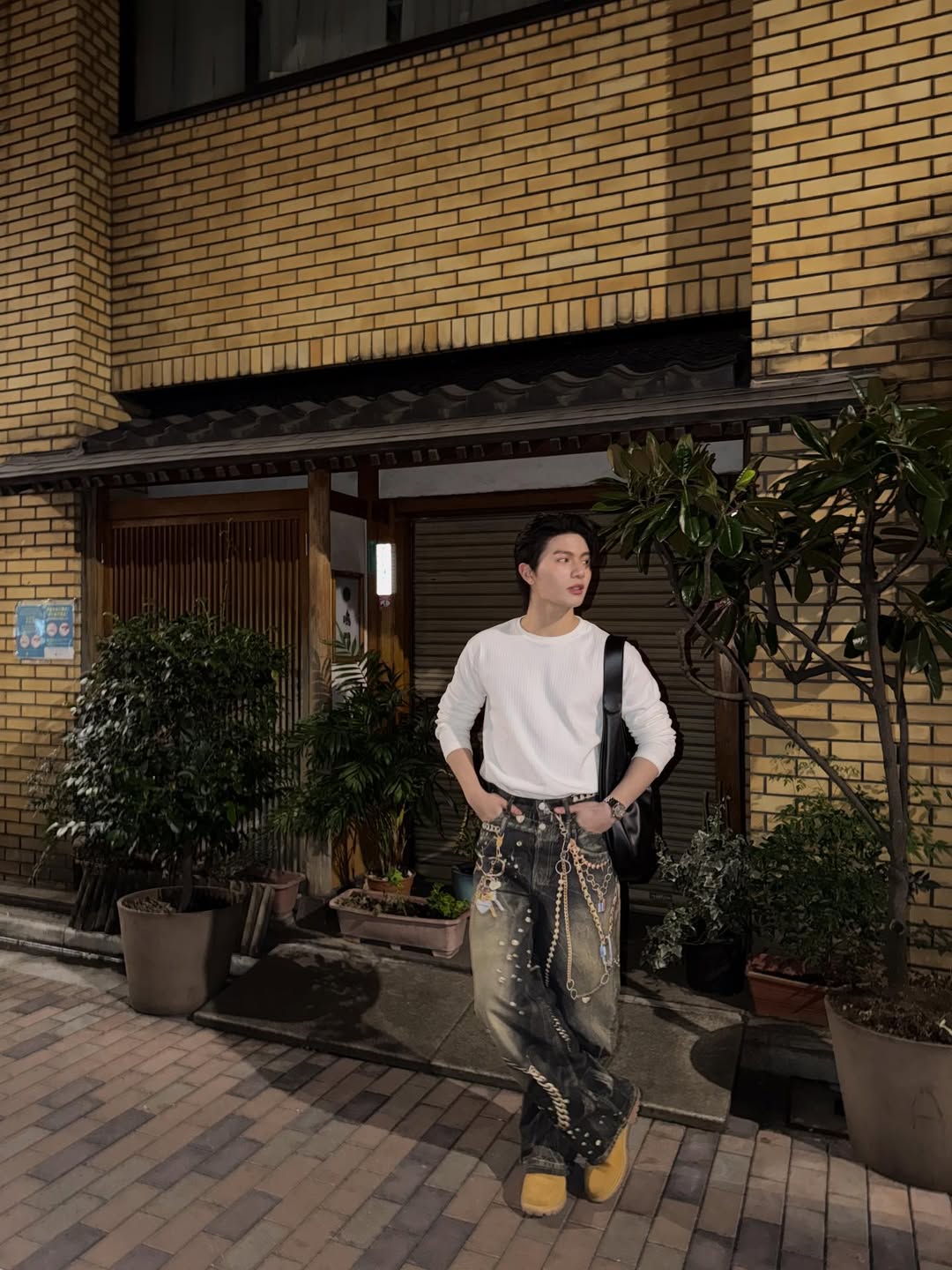 วิลเลี่ยม - จักรภัทร แก้วพันธุ์พงษ์