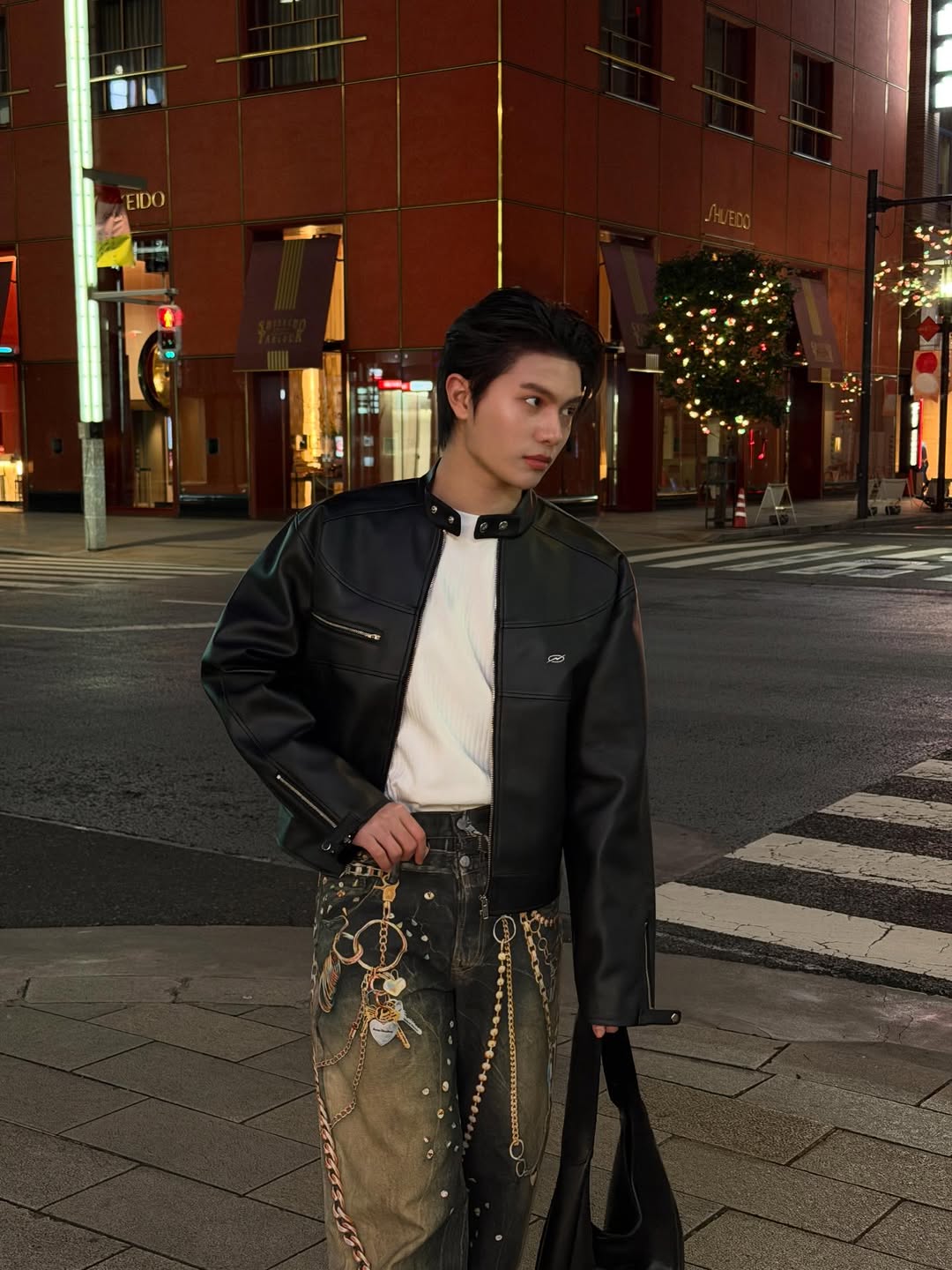 วิลเลี่ยม - จักรภัทร แก้วพันธุ์พงษ์