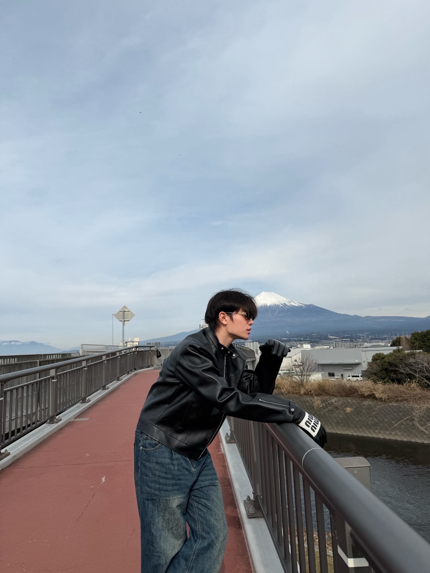 วิลเลี่ยม - จักรภัทร แก้วพันธุ์พงษ์