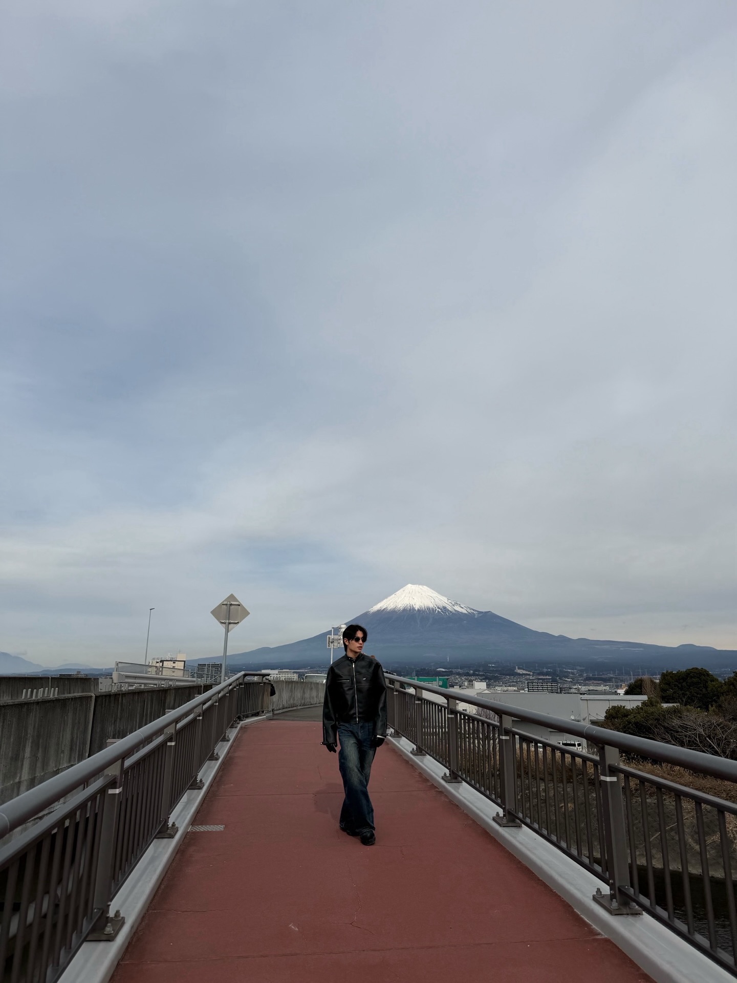 วิลเลี่ยม - จักรภัทร แก้วพันธุ์พงษ์