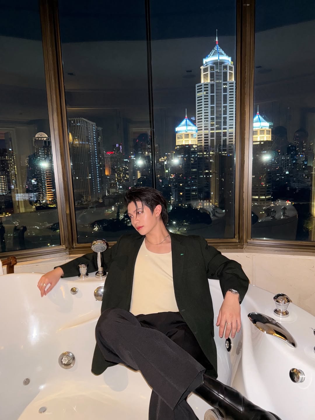 วิลเลี่ยม - จักรภัทร แก้วพันธุ์พงษ์