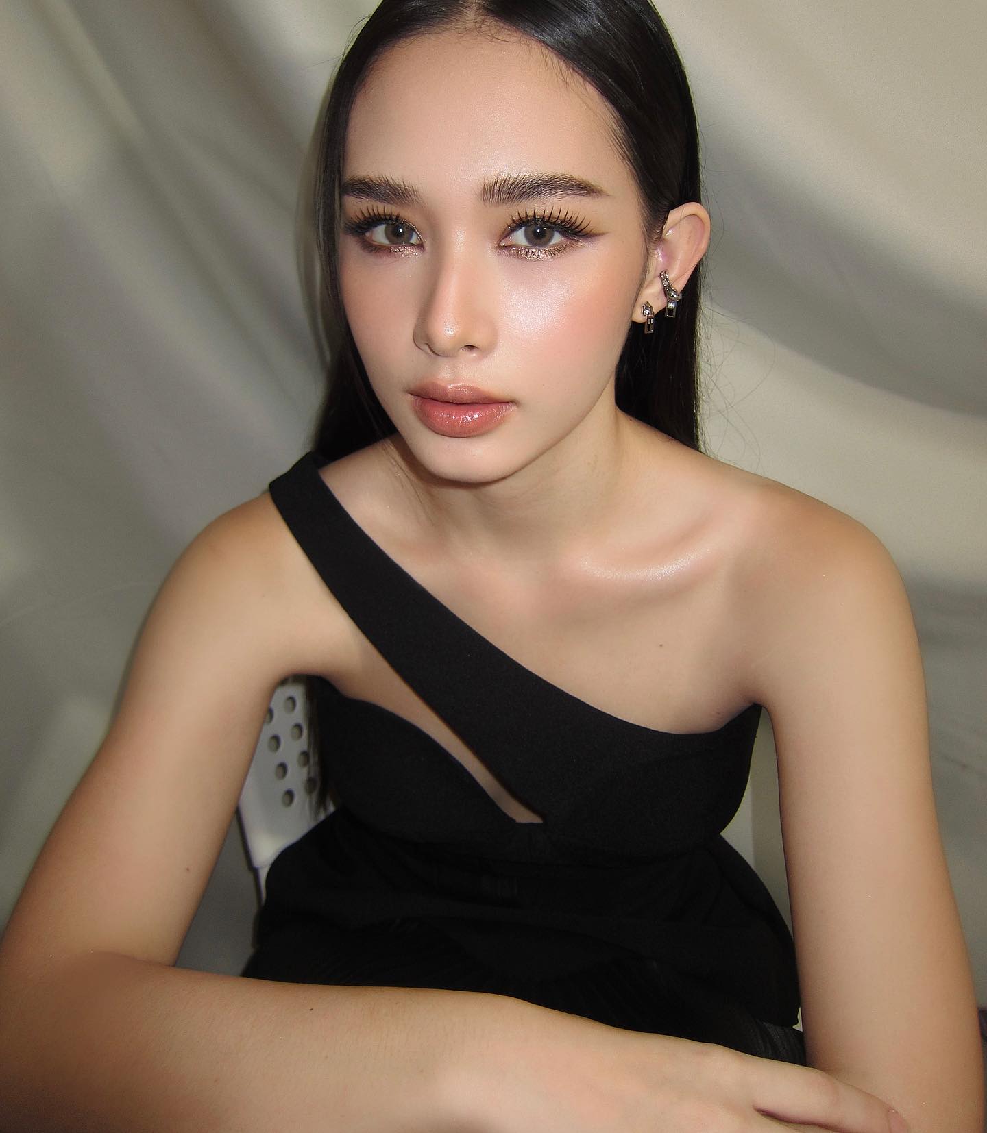 น้ำฟ้า - ธัญญภัสร์ ภัทรธีรชัยเจริญ