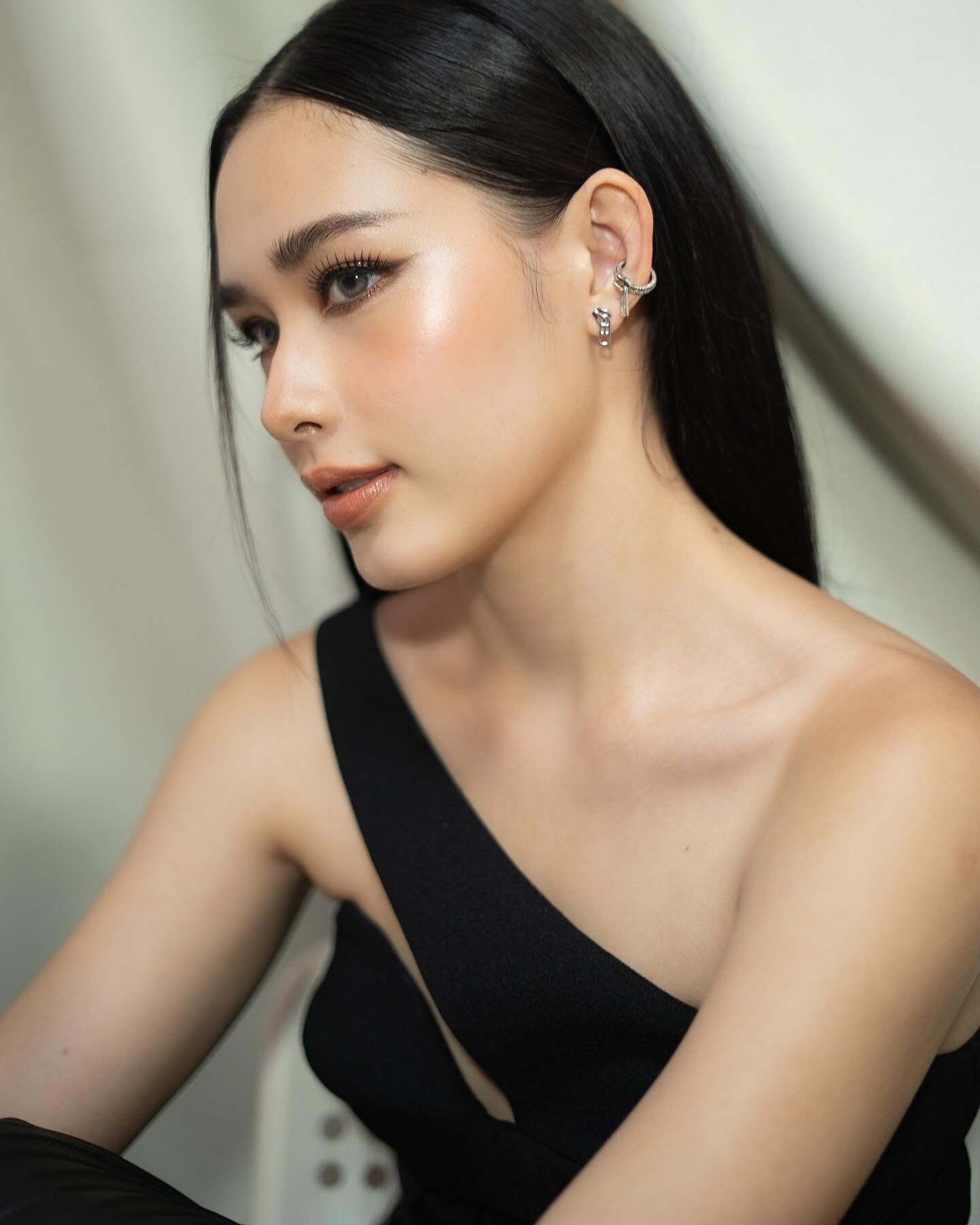 น้ำฟ้า - ธัญญภัสร์ ภัทรธีรชัยเจริญ