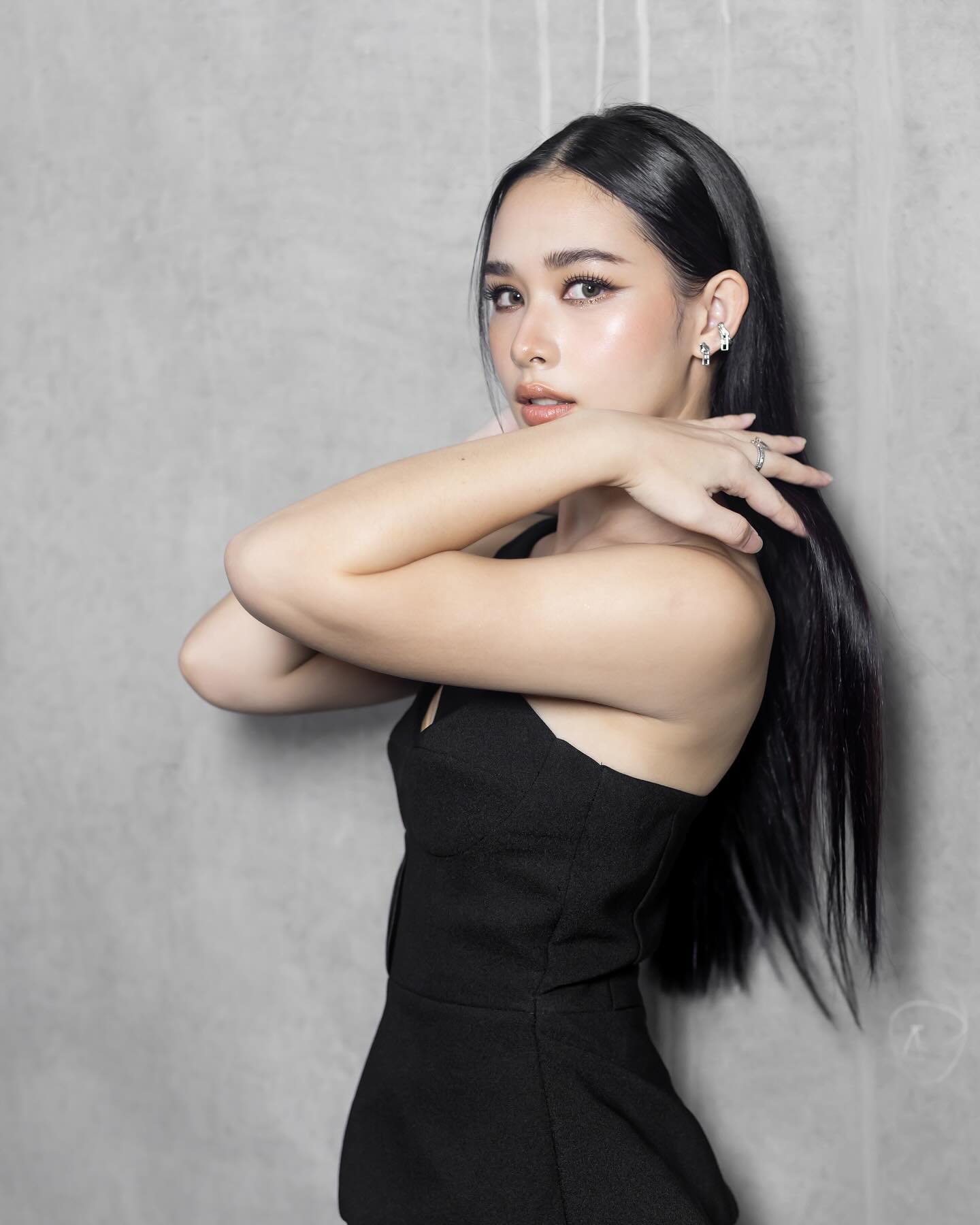 น้ำฟ้า - ธัญญภัสร์ ภัทรธีรชัยเจริญ