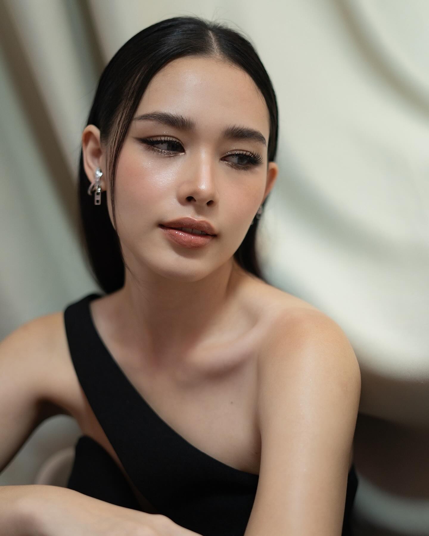 น้ำฟ้า - ธัญญภัสร์ ภัทรธีรชัยเจริญ