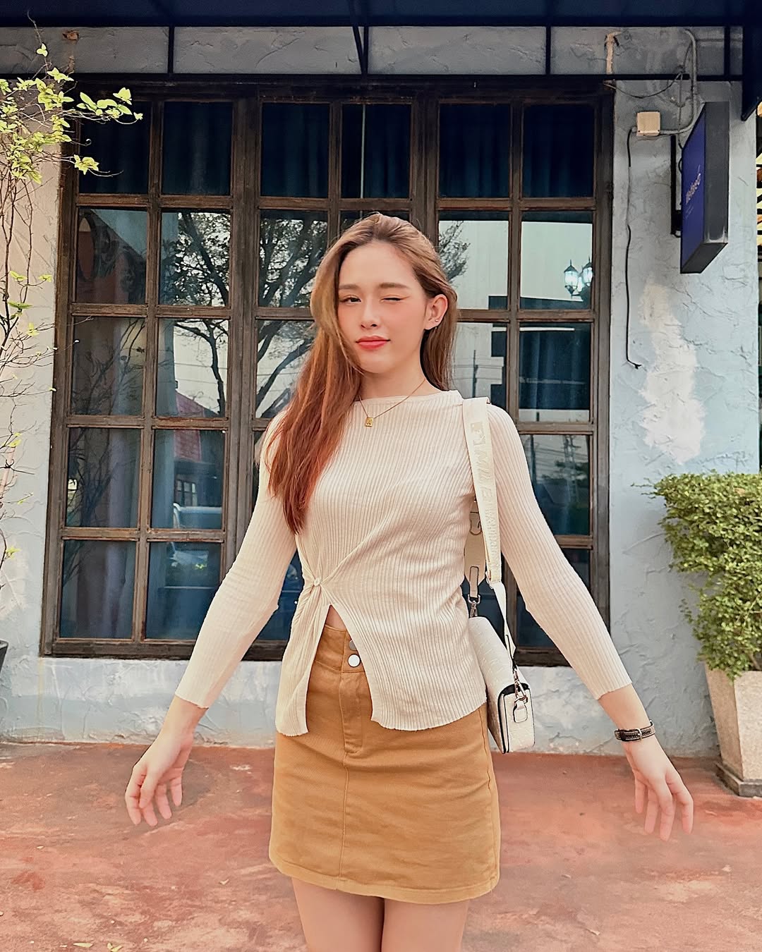 น้ำฟ้า - ธัญญภัสร์ ภัทรธีรชัยเจริญ