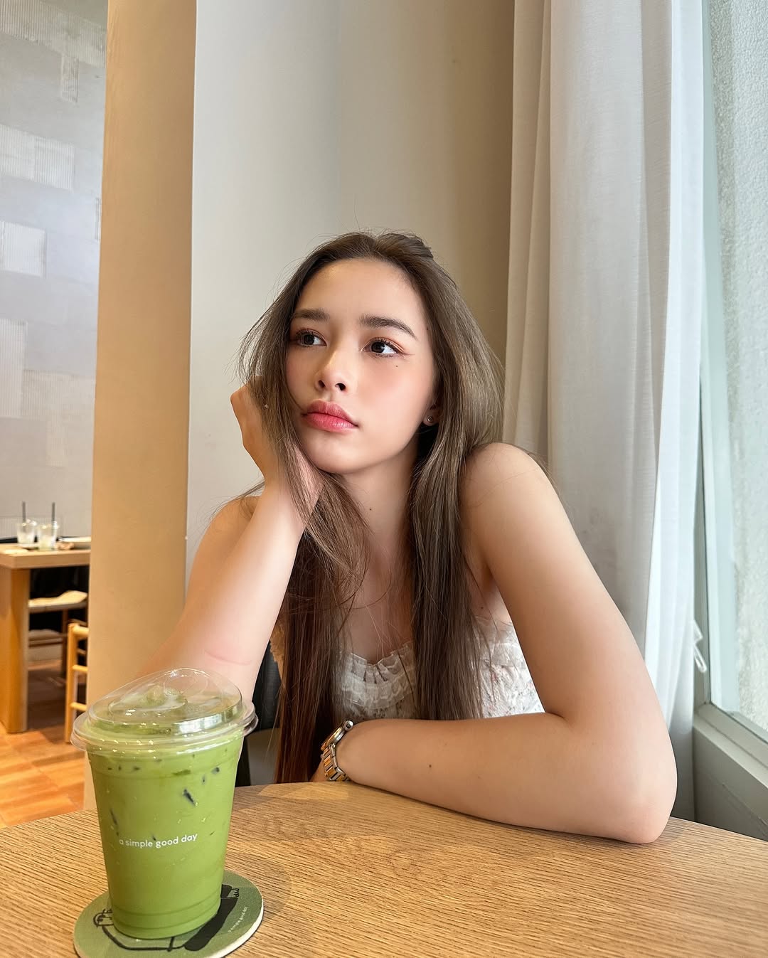 น้ำฟ้า - ธัญญภัสร์ ภัทรธีรชัยเจริญ