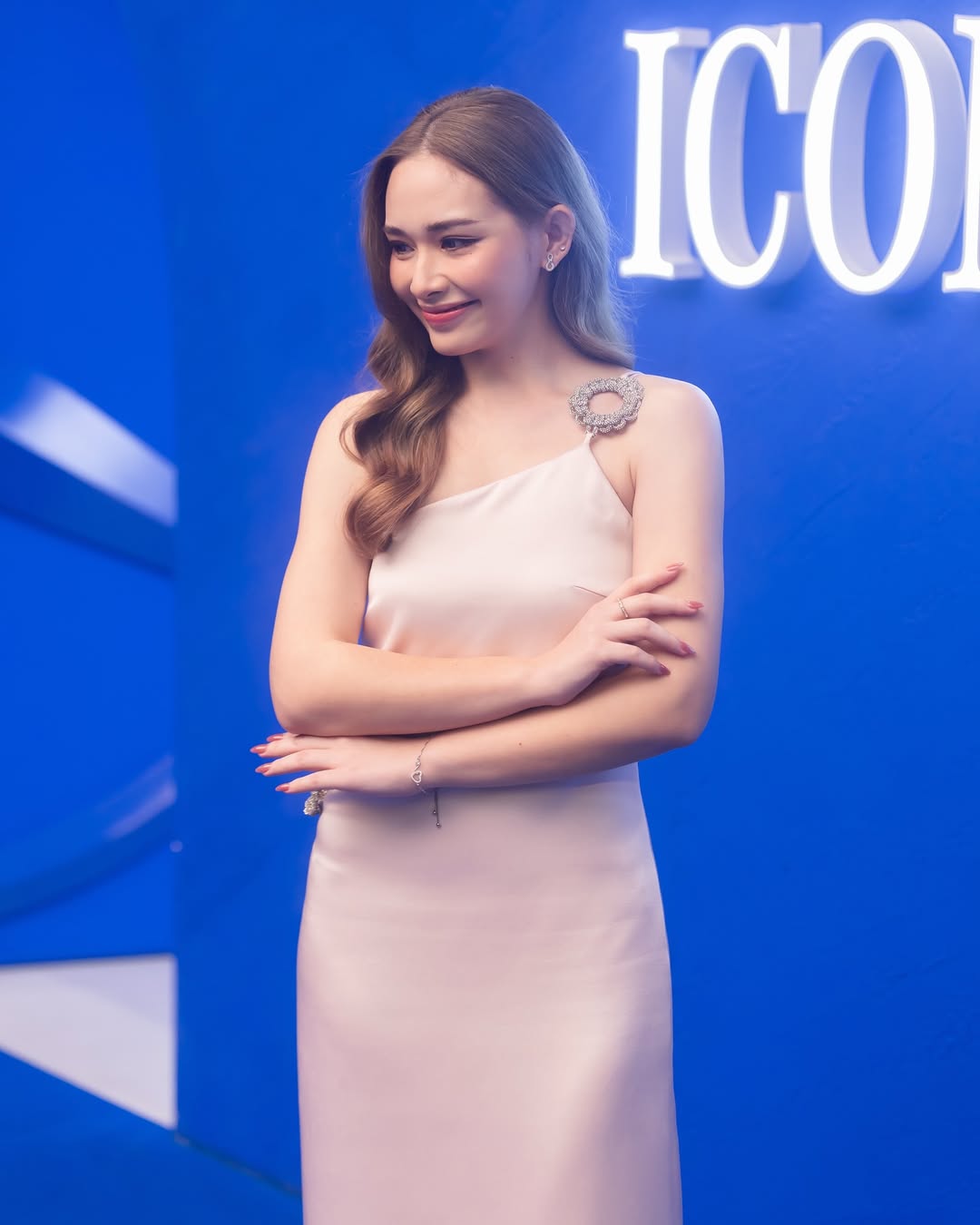 น้ำฟ้า - ธัญญภัสร์ ภัทรธีรชัยเจริญ