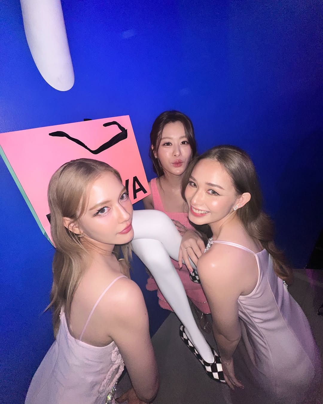 น้ำฟ้า - ธัญญภัสร์ ภัทรธีรชัยเจริญ