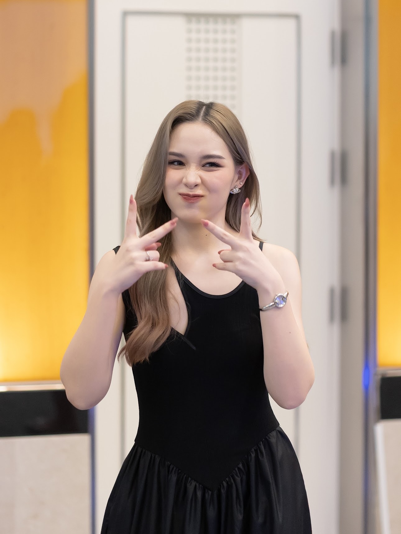 น้ำฟ้า - ธัญญภัสร์ ภัทรธีรชัยเจริญ
