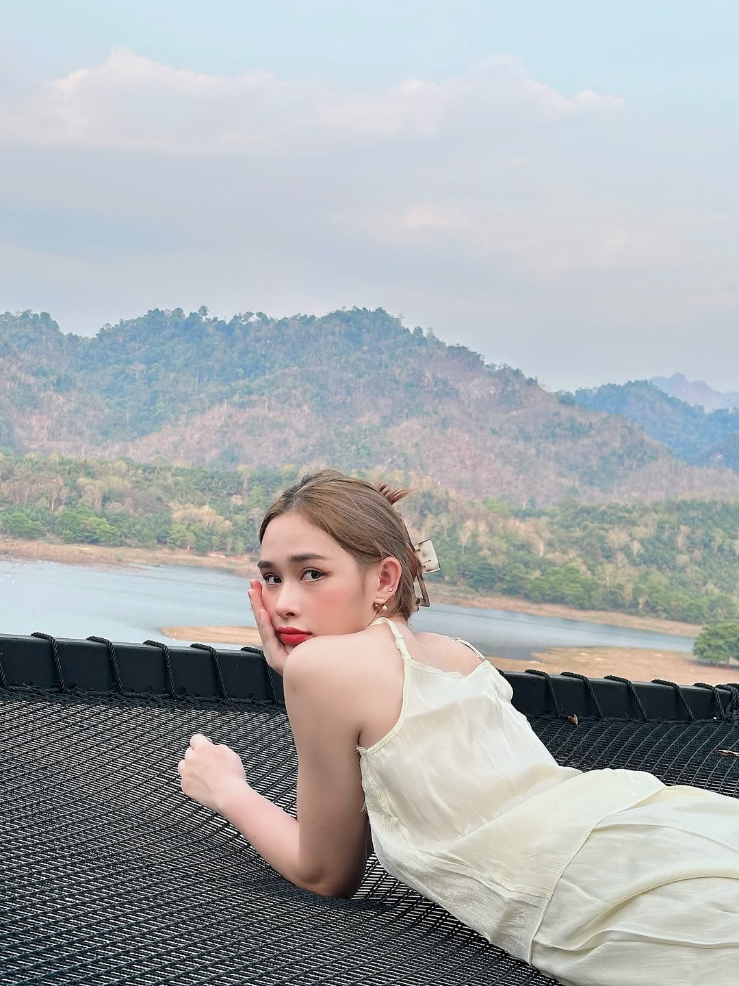น้ำฟ้า - ธัญญภัสร์ ภัทรธีรชัยเจริญ