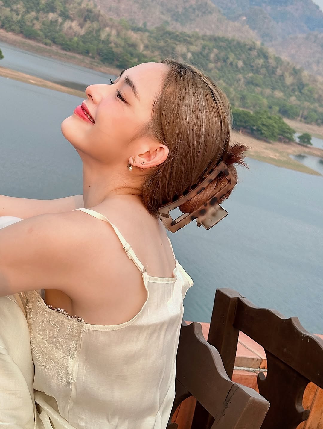 น้ำฟ้า - ธัญญภัสร์ ภัทรธีรชัยเจริญ