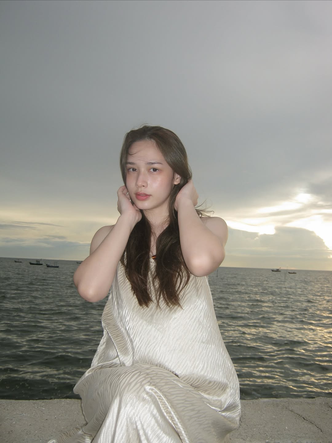 น้ำฟ้า - ธัญญภัสร์ ภัทรธีรชัยเจริญ