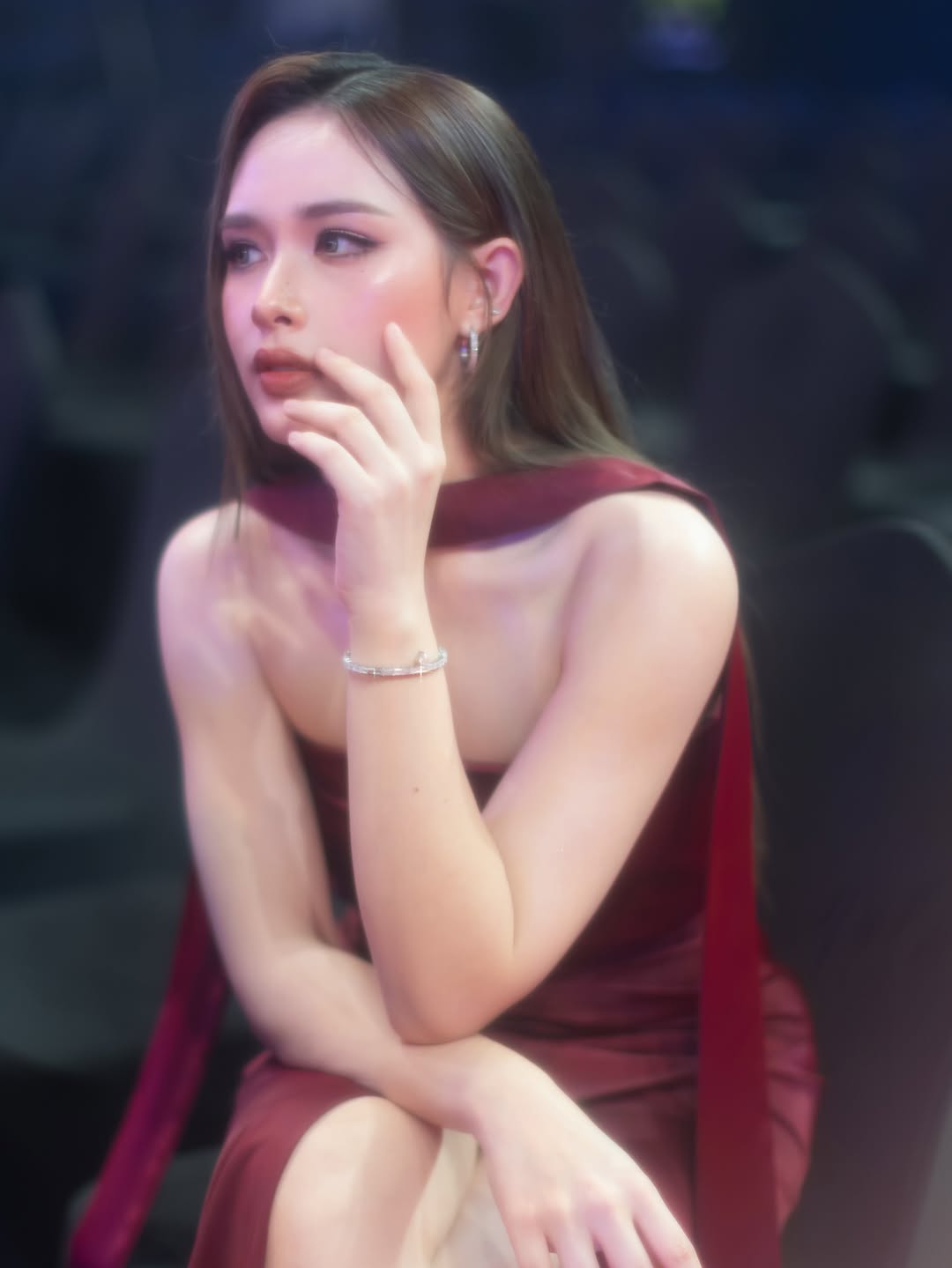 น้ำฟ้า - ธัญญภัสร์ ภัทรธีรชัยเจริญ