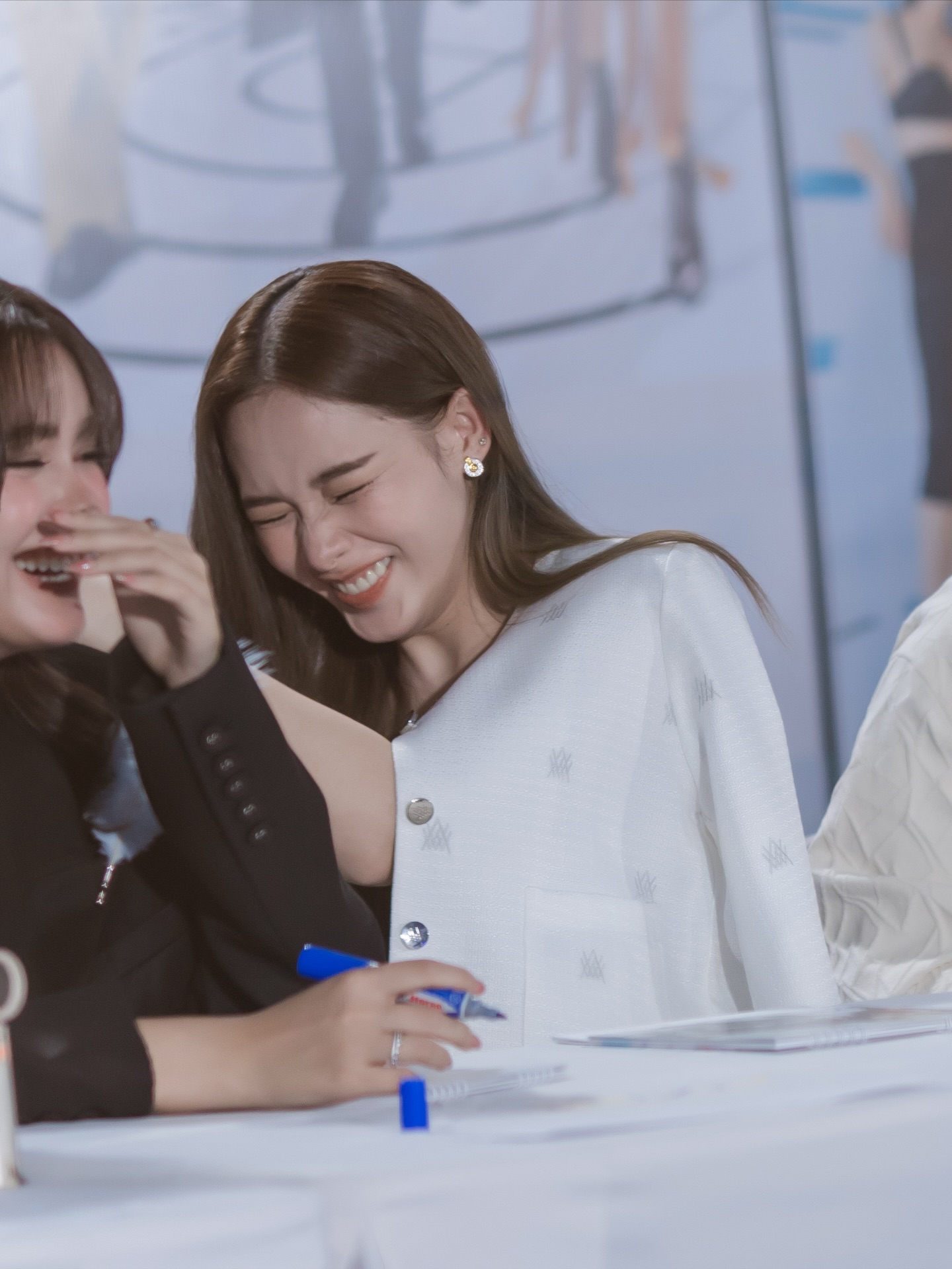 น้ำฟ้า - ธัญญภัสร์ ภัทรธีรชัยเจริญ