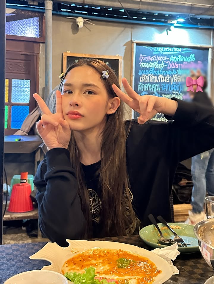 น้ำฟ้า - ธัญญภัสร์ ภัทรธีรชัยเจริญ