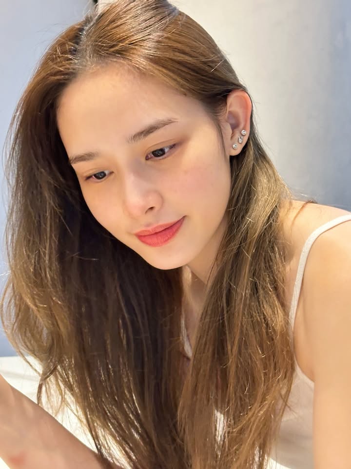 น้ำฟ้า - ธัญญภัสร์ ภัทรธีรชัยเจริญ