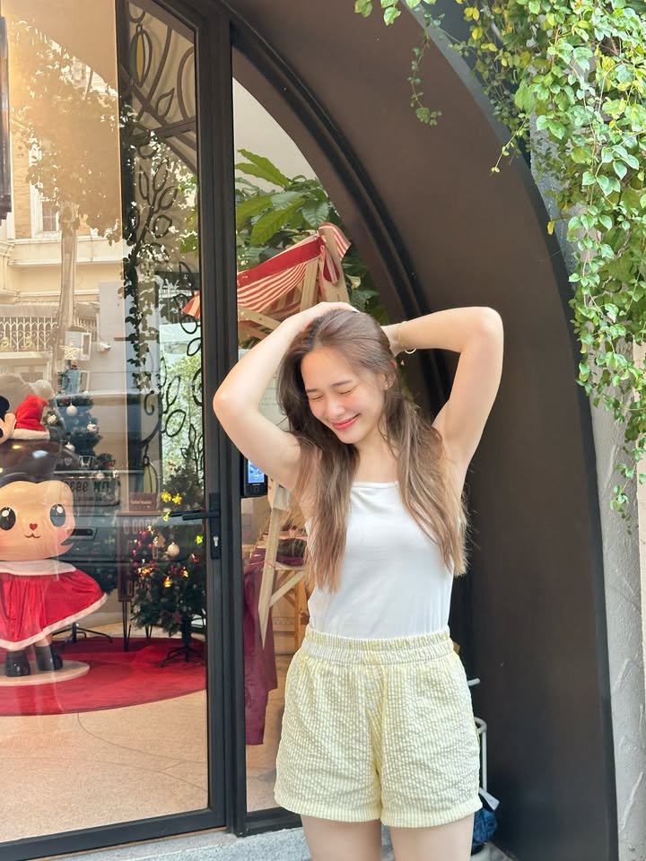 น้ำฟ้า - ธัญญภัสร์ ภัทรธีรชัยเจริญ