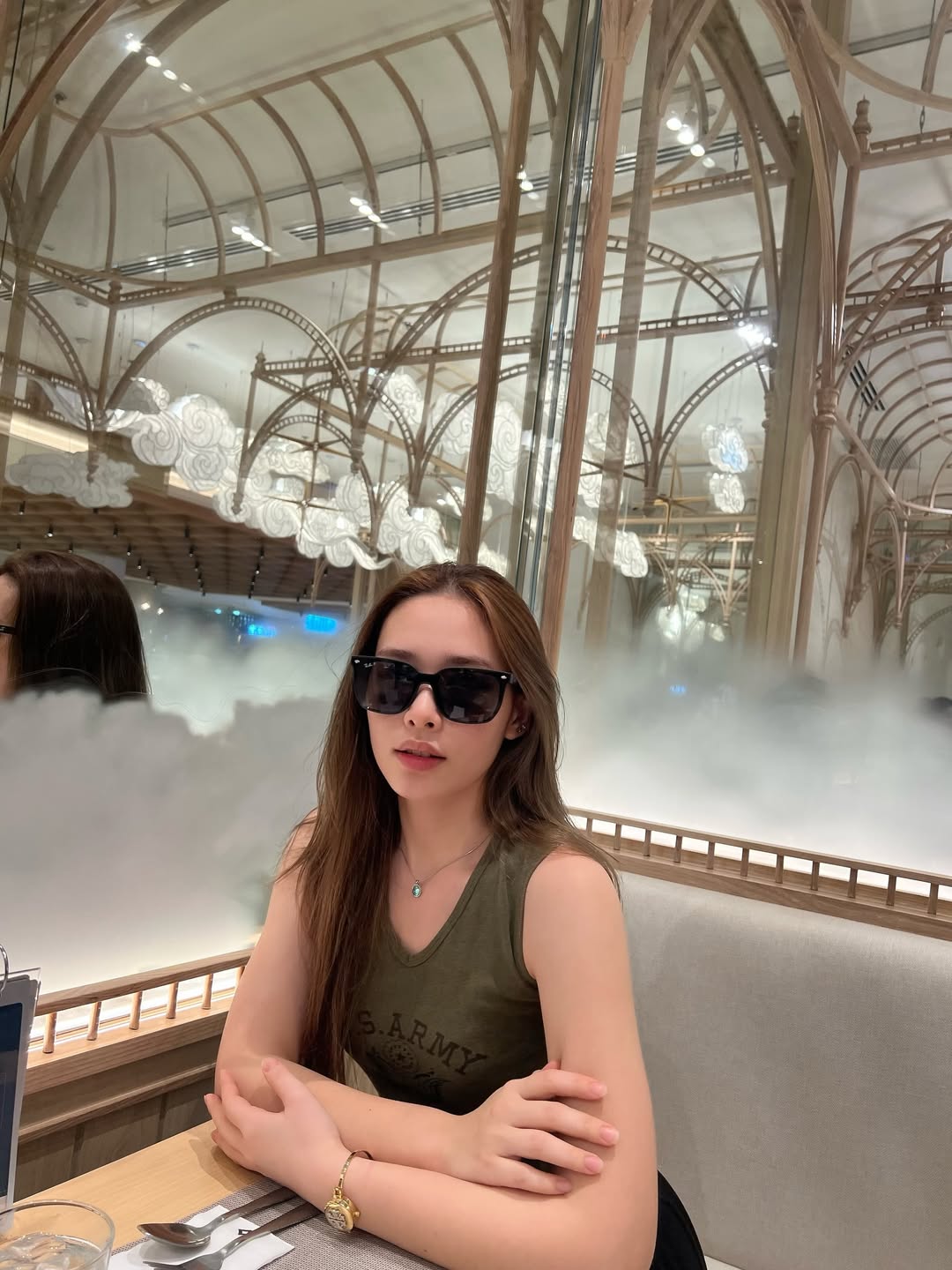 น้ำฟ้า - ธัญญภัสร์ ภัทรธีรชัยเจริญ