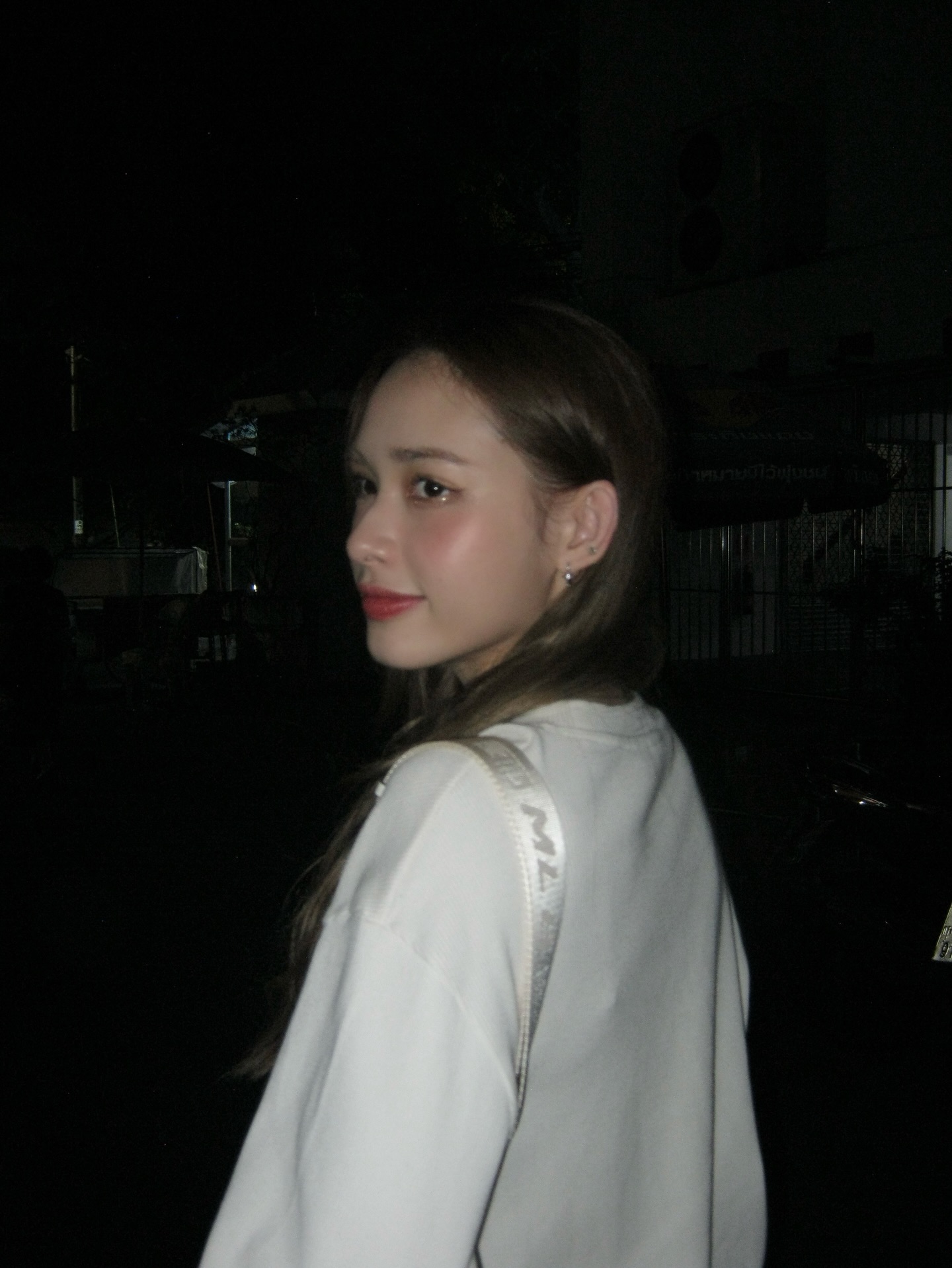 น้ำฟ้า - ธัญญภัสร์ ภัทรธีรชัยเจริญ