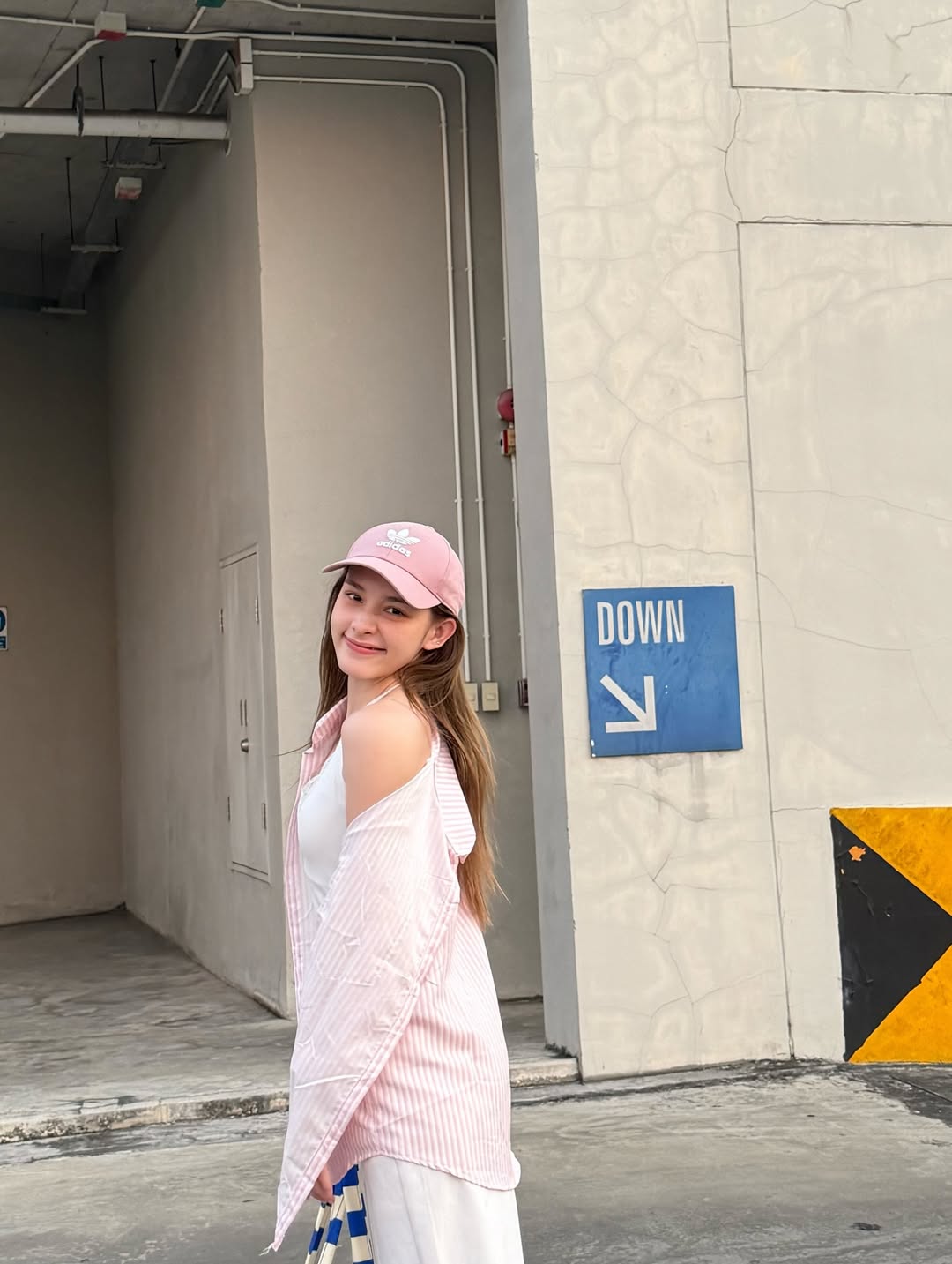 น้ำฟ้า - ธัญญภัสร์ ภัทรธีรชัยเจริญ