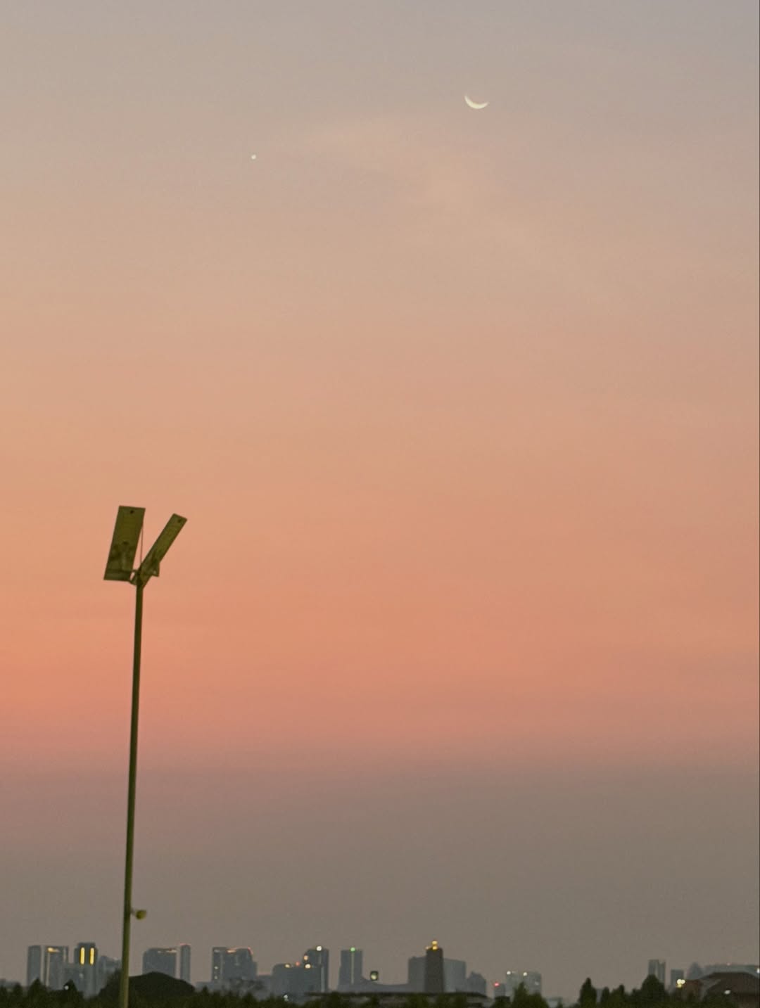 น้ำฟ้า - ธัญญภัสร์ ภัทรธีรชัยเจริญ