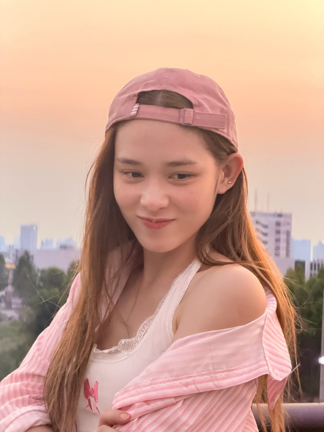 น้ำฟ้า - ธัญญภัสร์ ภัทรธีรชัยเจริญ