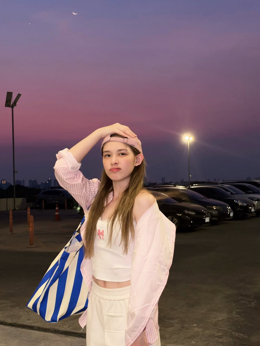 น้ำฟ้า - ธัญญภัสร์ ภัทรธีรชัยเจริญ