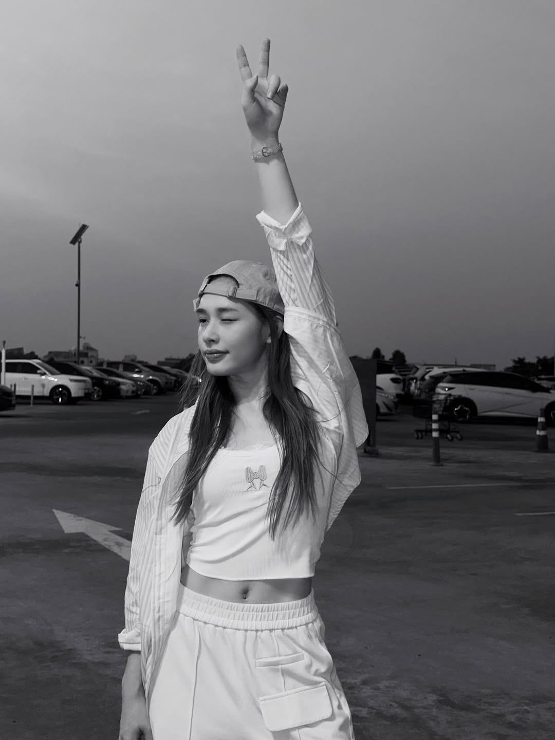 น้ำฟ้า - ธัญญภัสร์ ภัทรธีรชัยเจริญ